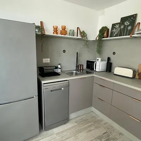 Apartamerica 471, Gartenwohnung, Pool, 150 M Zum Strand, Americas * 阿德耶